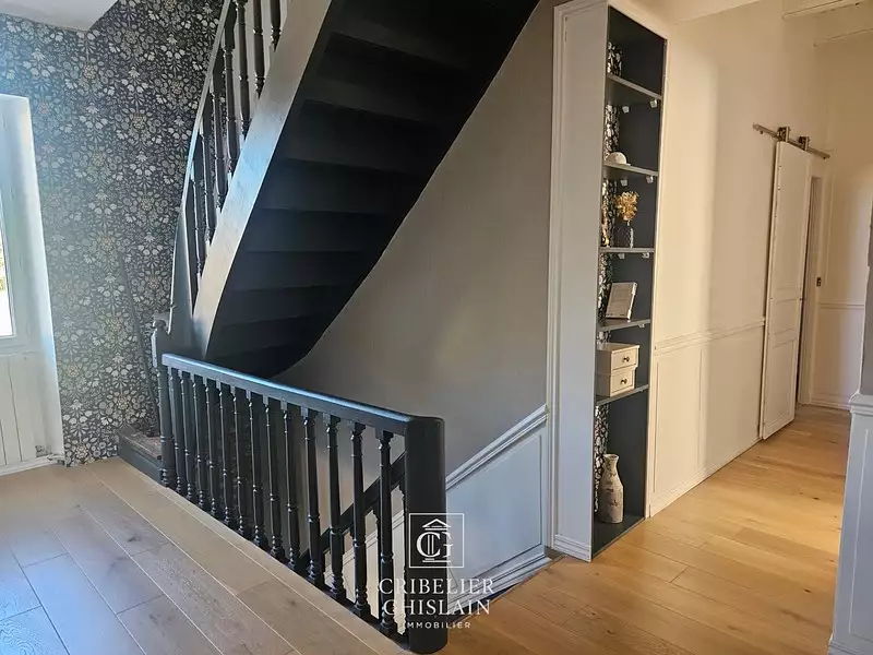 Maison, 250 m²