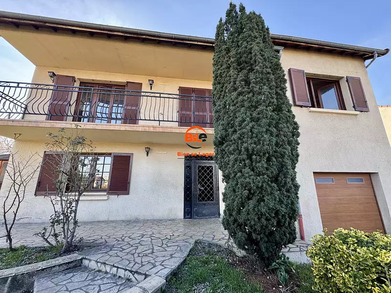 Maison, 214 m²