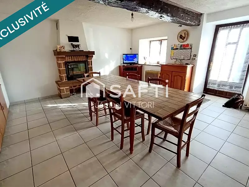 Maison, 165 m²