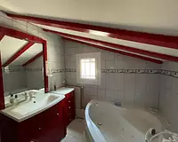 Maison, 250 m²