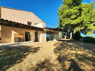 Maison, 192 m²