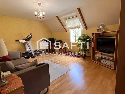 Maison, 267 m²