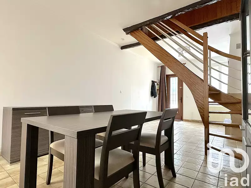 Maison, 84 m²