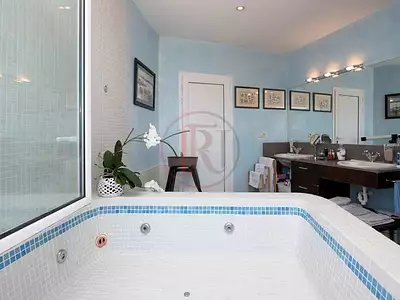 Maison, 496 m²