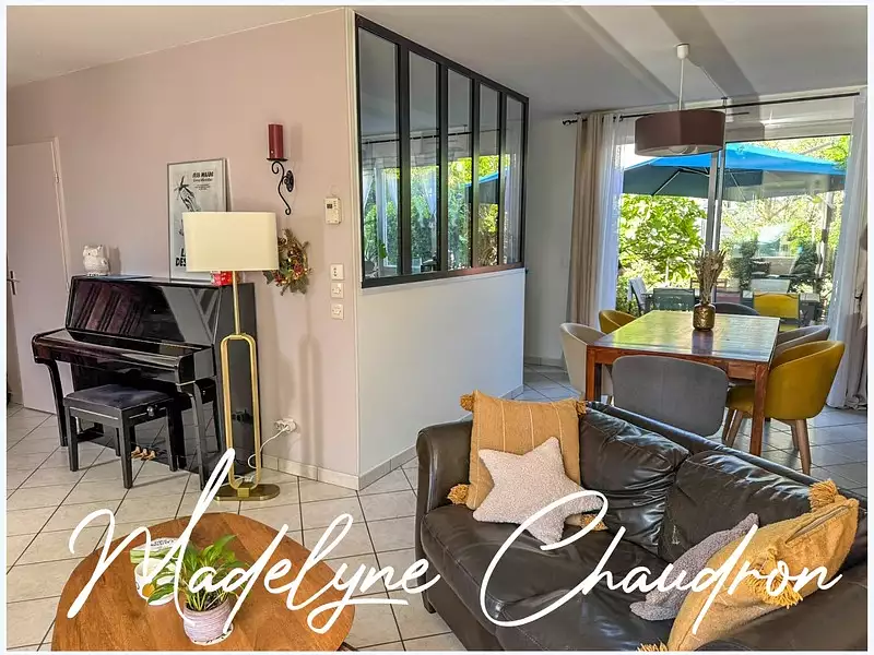 Maison, 94 m²