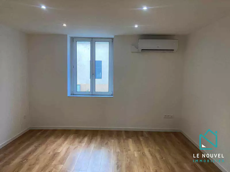 Immeuble, 280 m²