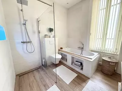 Maison, 220 m²