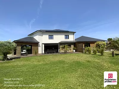Maison, 283 m²