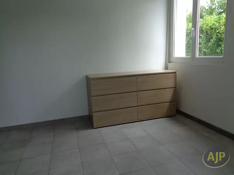 Maison, 84 m²