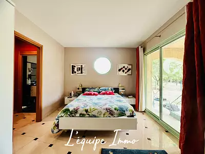 Maison, 238 m²
