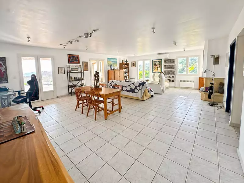 Maison, 120 m²