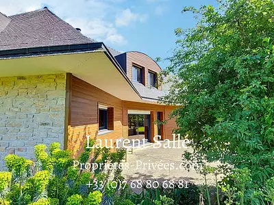 Maison, 220 m²