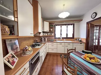 Maison, 185 m²