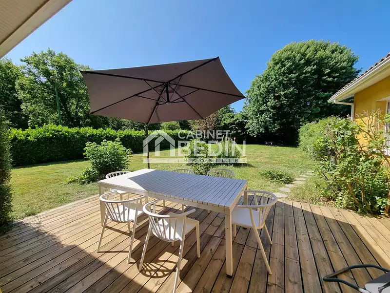 Maison, 121 m²