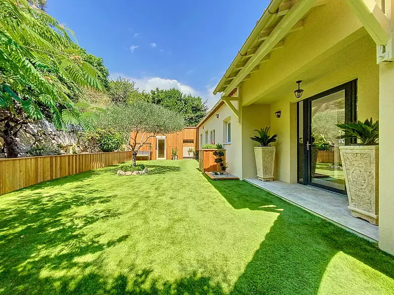 Maison, 185 m²