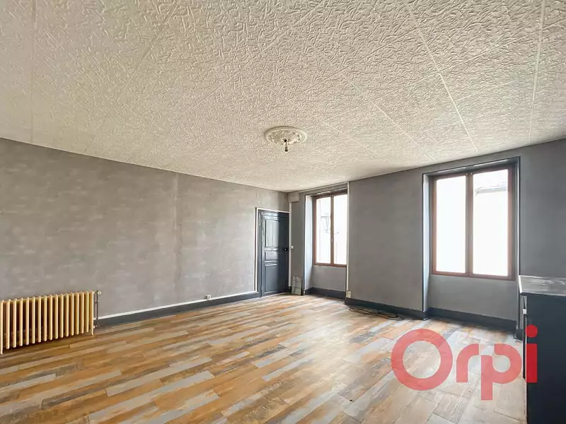 Immeuble, 99 m²
