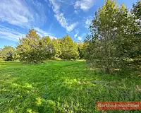 Terrain, 10 076 m²
