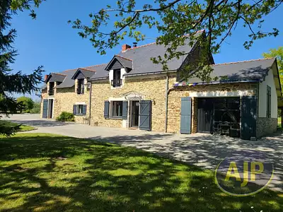 Maison, 220 m²