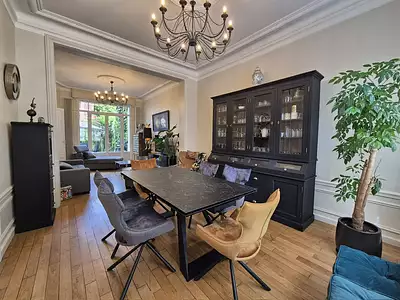 Maison, 244 m²