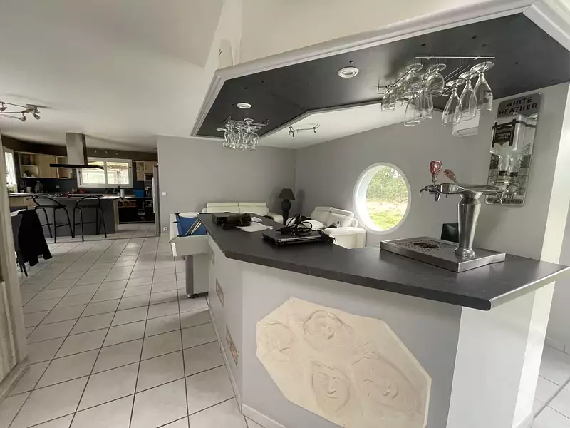 Maison, 176 m²