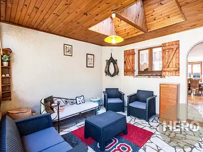 Maison, 184 m²