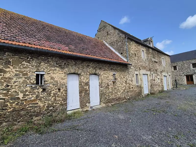 Maison, 180 m²