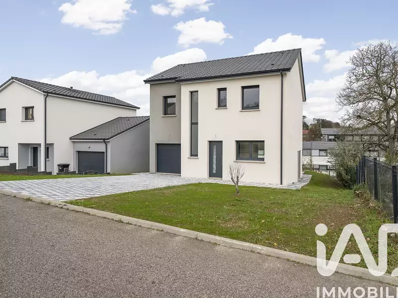 Maison, 119 m²