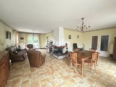 Maison, 180 m²