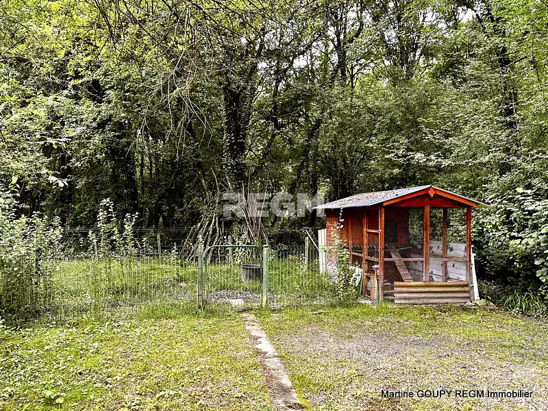 Maison, 250 m²