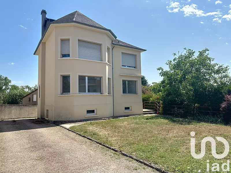 Immeuble, 235 m²