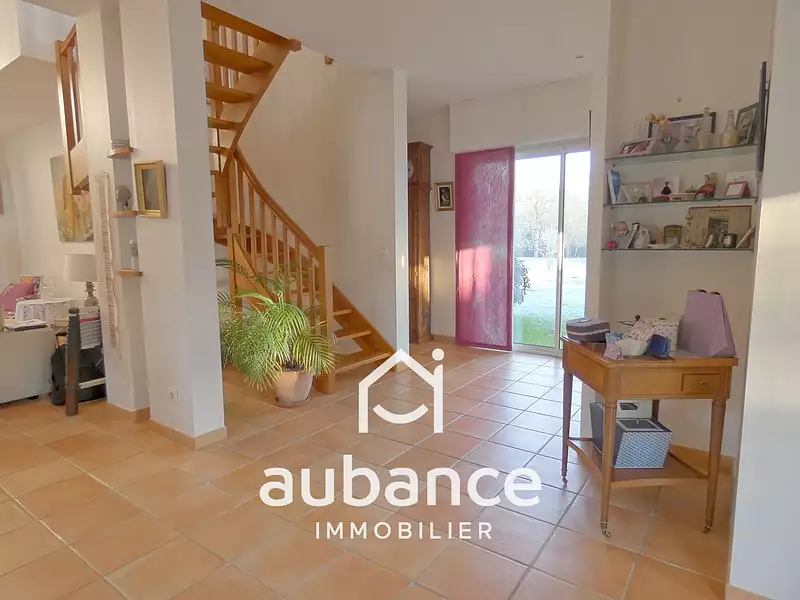 Maison, 171 m²