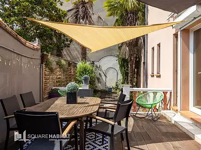 Maison, 245 m²