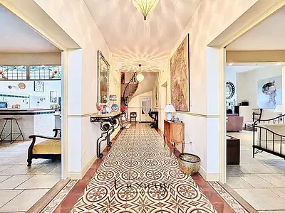 Maison, 335 m²