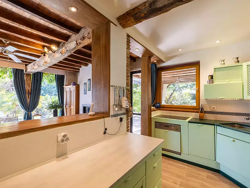 Maison, 270 m²