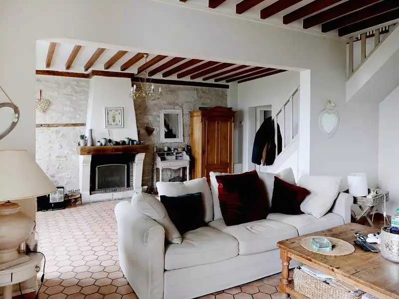 Maison, 180 m²