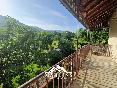 Maison, 261 m²