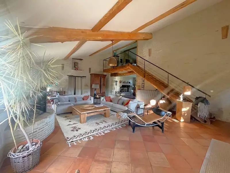 Maison, 252 m²