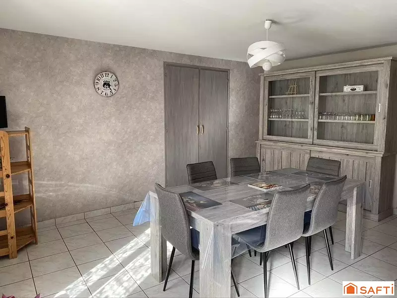 Maison, 181 m²