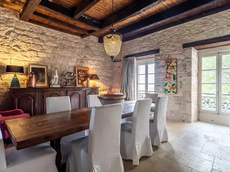 Maison, 260 m²