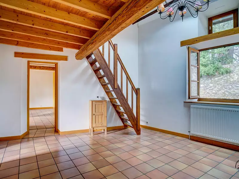 Maison, 166 m²