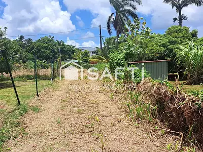 Terrain, 1 170 m²