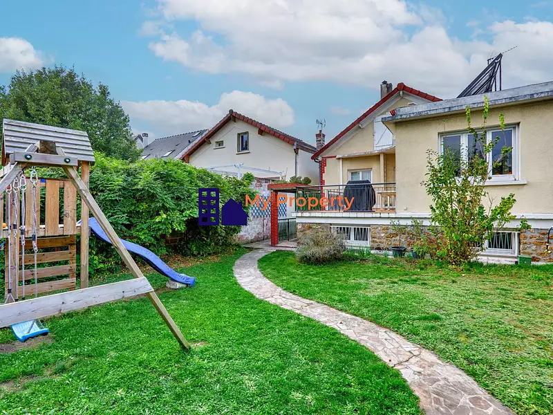 Maison, 115 m²