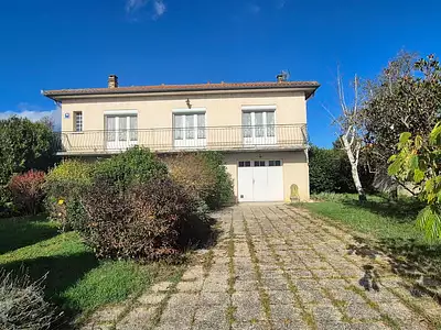 Maison, 161 m²
