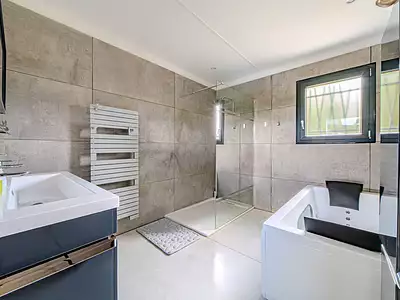 Maison, 180 m²