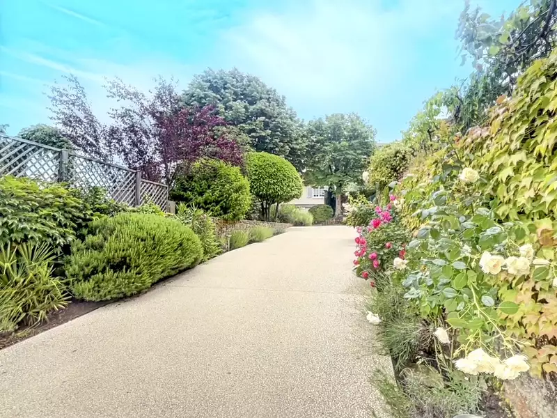 Maison, 230 m²