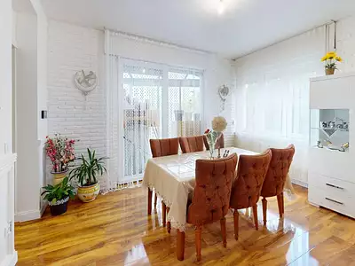 Maison, 310 m²