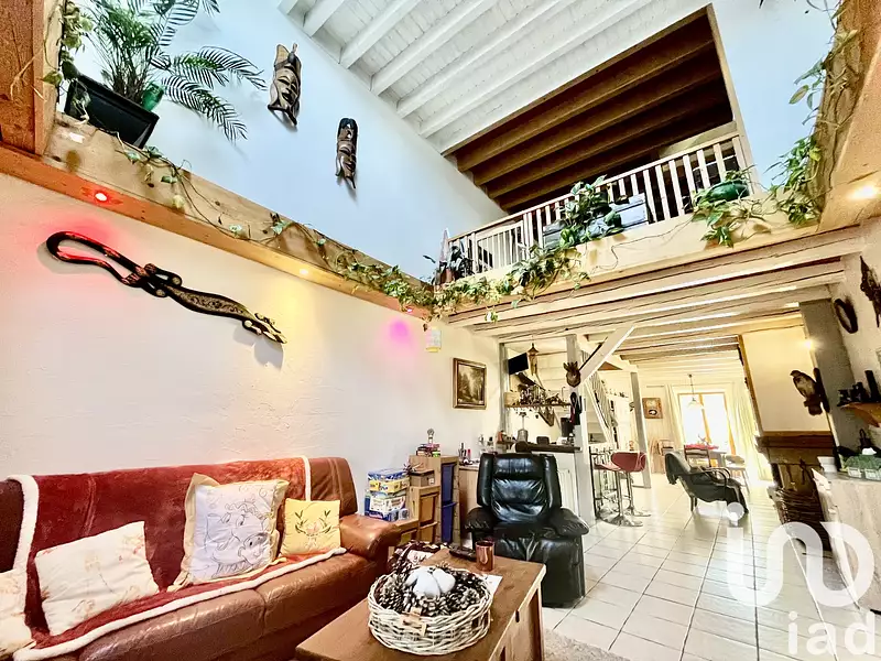 Maison, 210 m²