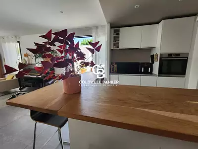 Maison, 182 m²