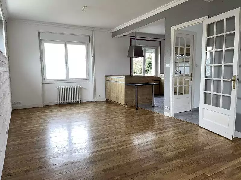 Maison, 84 m²