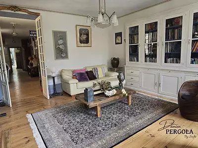 Maison, 198 m²